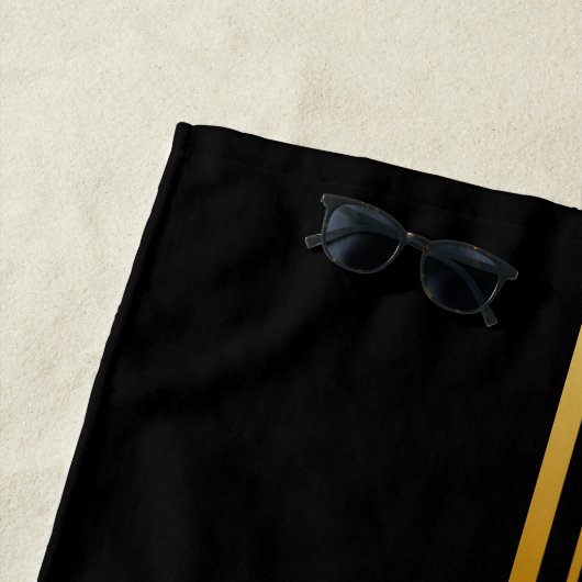 Klassische Monogramm-Imitate Gold mit weißem Text Strandtuch (Beispiel)