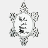 Klassische Mutter des Bräutigams Schneeflocken Zinn-Ornament (Rechts)