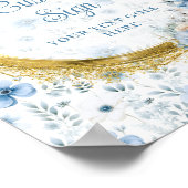 Klassische pastellblaue Blumen Goldbabylzeichen Poster (Ecke)