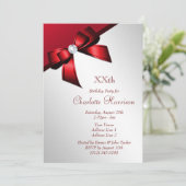 Klassische Romantische Rot & Silber Geburtstagspar Einladung (Stehend Vorderseite)