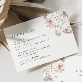 Klassische rosafarbene florale Hochzeitsdetails Begleitkarte