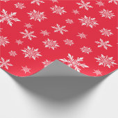 Klassische Schneeflocken Rot und Weiß Weihnachten Geschenkpapier (Ecke)