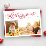 Klassische Schrift Frohe Weihnachten | Rotes 2 Fot<br><div class="desc">Diese Weihnachtskarte bietet Frohe Weihnachten in einer klassischen Schrift-Typografie und einen Raum für Sie, um Ihren Familiennamen und das Jahr anzupassen! Die Rückseite ist ein passendes Rot mit einem kleinen weißen Hintergrund. Die Vorderseite gibt Ihnen Platz für 2 Fotos mit der Möglichkeit, ein Drittel auf der Rückseite durch Auswahl von...</div>