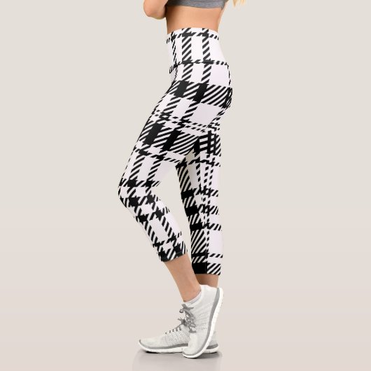 Klassische Schwarz-Weiß-Kariert Capri Leggings (Links)