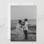 Klassische Schwarz-weiße Hochzeit des modernen Fot Einladung (Rückseite)
