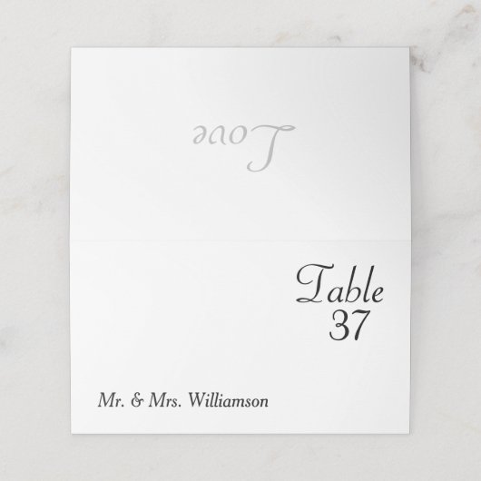 Klassische Schwarz-weiße Liebe Hochzeit Platzkarte (Außenseite Aufgefaltet)