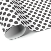 Klassische schwarze und weiße Punkte Geschenkpapier (Rolleneckpunkt)