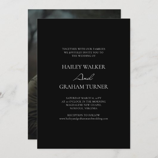 Klassische Script Calligraphy Black Foto Wedding Einladung (Vorne/Hinten)