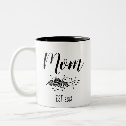 Klassische Tasse der Schwarz-weißen floralen Mama (Links)
