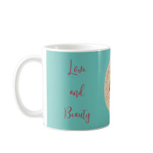 Klassische Tasse: Liebe und Schönheit gehen immer 