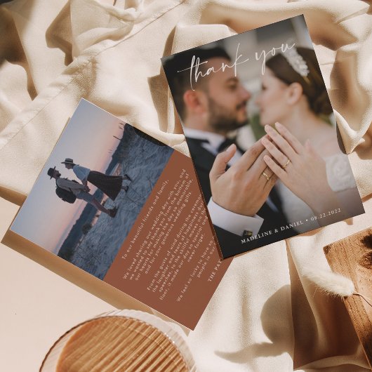 Klassische Terracotta-Schrift mit Foto Wedding Dankeskarte