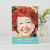 Klassische türkisfarbene Feier des Lebens mit Foto Einladung (Stehend Vorderseite)