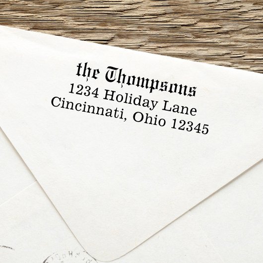 Klassische Typografie mit einfacher Rücksendeadres Permastempel