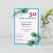 Klassische und zeitgenössische Pfauenfedern Einladung (Stehend Vorderseite)