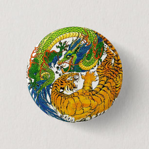 Klassische Vintage-orientalische Yin-Yang-Drache-T Button