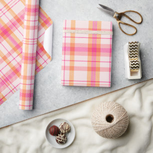 Klassische Weihnachts-Kariert-Kollektion Rosa Errö Geschenkpapier