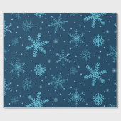 Klassische Weihnachtsschneeflocken auf marineblau Geschenkpapier (Flach)