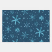 Klassische Weihnachtsschneeflocken auf marineblau Geschenkpapier Set (Vorderseite 2)
