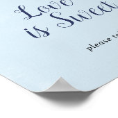 Klassische weiße Blume | Blaue Liebe ist süßes Zei Poster (Ecke)