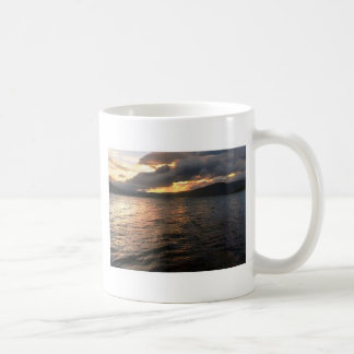 Klassische weiße Tassen-Tassen Kaffeetasse