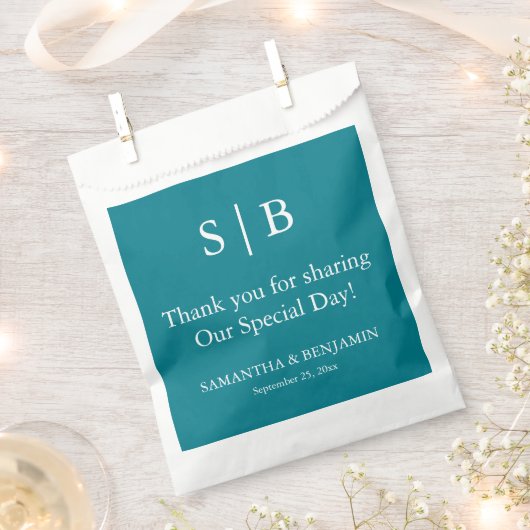 Klassischer Aquamariner Monogramm-Gastgeschenk Hoc Geschenktütchen (Ausgeschnitten)