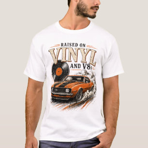 Klassischer Auto-Liebhaber, großgezogen auf Vinyl  T-Shirt