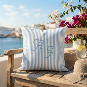 Klassischer blau-weiß gestreifter Küsten-Monogramm Kissen