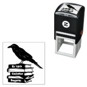 Klassischer Buchstapel mit Raven ex libris Briefma Permastempel (Beispiel)