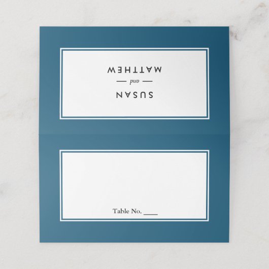 Klassischer dicker Border Navy Blauer Tisch Platzkarte (Außenseite Aufgefaltet)