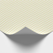 Klassischer Gingham Buttergelb Geschenkpapier (Ecke)