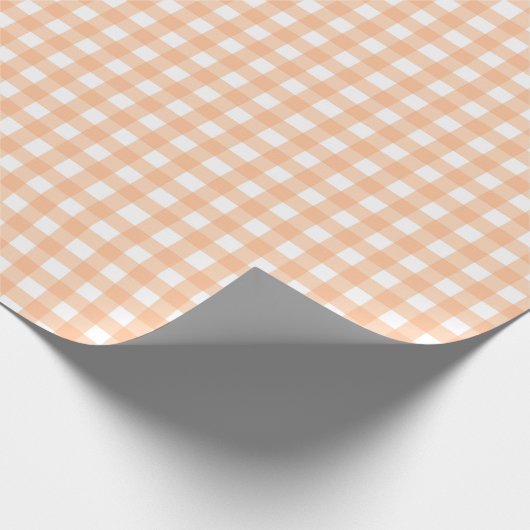Klassischer Gingham Karo Kariertes Musterpeach Geschenkpapier (Ecke)