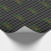 Klassischer, grau-schwarzer karierter Kiefernzapfe Geschenkpapier (Ecke)