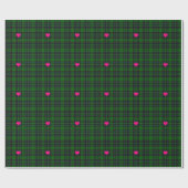 Klassischer Grüner Tartan Kariert rosa Herzakzent Geschenkpapier (Flach)