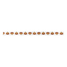 Klassischer Halloween-Kürbis mit Schnitzerei