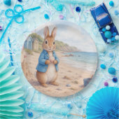 Klassischer Hase an einem sandigen Strand Pappteller (Party)