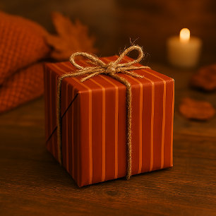 Klassischer Herbststreifen Nahtloses Muster Geschenkpapier