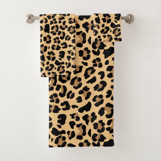 Klassischer Leopard Print Brown and Black Badhandtuch Set (Insitu)