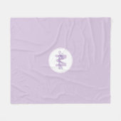 * Klassischer Lilakname und Mit Monogramm Medallio Fleecedecke (Vorderseite (Horizontal))