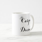 Klassischer Mug Carpe Diem Kaffeetasse (VorderseiteRechts)