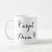 Klassischer Mug Carpe Diem Kaffeetasse (Links)
