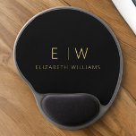 Klassischer Name der Minimalistischen Schwarz-Gold Gel Mousepad<br><div class="desc">Aktualisieren Sie Ihren Arbeitsbereich mit unserem Classic Elegant Modern Minimalistisch Monogram Mouse Pad. Dieses raffinierte Mauspad verbindet zeitlose Eleganz mit zeitgemäßem Minimalismus und verleiht Ihrem Schreibtisch eine Touch Raffinesse. Mit viel Liebe zum Detail gestaltet, ist dieses Mauspad mehr als nur ein funktionelles Zubehör; es ist eine personalisierte Aussage. Das individuell...</div>