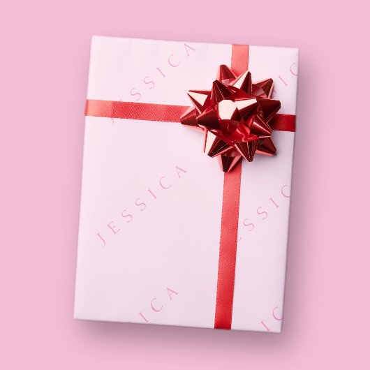 Klassischer Name (oder Wort) Rosa Geschenkpapier