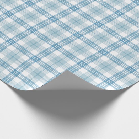 Klassischer Pastellblau und weißer Tartan Geschenkpapier (Ecke)