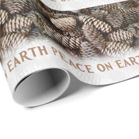 Klassischer Pine Cone Weltfrieden Geschenkpapier (Rolleneckpunkt)
