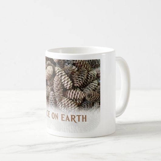 Klassischer Pine Cone Weltfrieden Kaffeetasse (VorderseiteRechts)