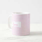 Klassischer rosa Gingham mit personalisiertem Name Kaffeetasse (Vorderseite Links)