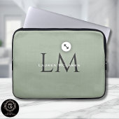 Klassischer Salbeigrüner Monogramm-Tech-Stil  Laptopschutzhülle