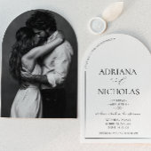 Klassischer Schwarz-Weiß-einfacher Bogenbogen Einladung