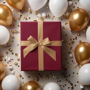 Klassischer Stapel: Papierrolle für tiefer Burgund Geschenkpapier