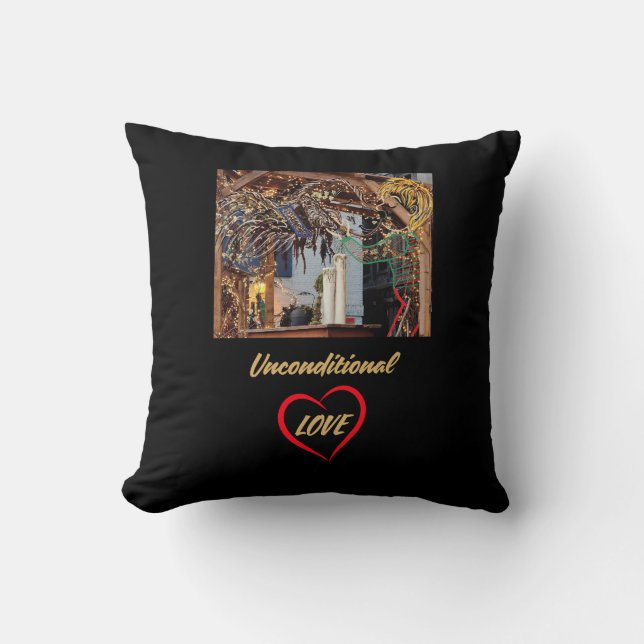 Klassischer T - Shirt Kissen (Vorderseite)